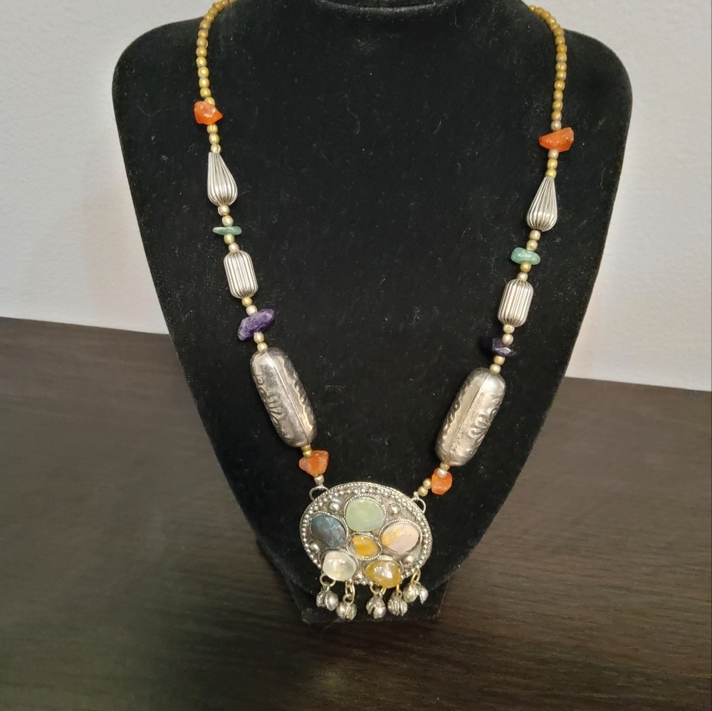 Vintage Oriental Pendant Necklace